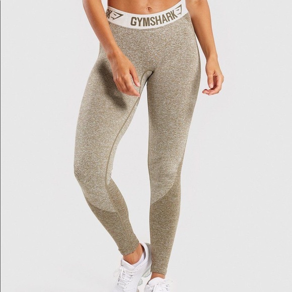 Gymshark Pants - GYMSHARK |  Flex Mid-Rise Leggings - Khaki